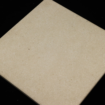 1.9-2.2g/cm3 ঘনত্ব শিল্প চুলা তাপমাত্রা অ্যাপ্লিকেশন জন্য Cordierite mullite চুলা তাক