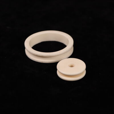 তাপীয় সম্প্রসারণ 8.9 X 10-6 কে অ্যালুমিনিয়াম অক্সাইড সিরামিক অফারিং ঘনত্ব 3.75-3.9g সেমি 3 এবং ডায়েলক্ট্রিক ধ্রুবক 9.6 যান্ত্রিক উপাদানগুলির জন্য আদর্শ