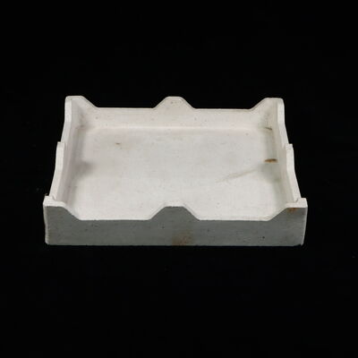 স্থায়িত্ব দীর্ঘ সময় সিরামিক এবং ধাতুশিল্পে ফায়ারিং চক্রের সময় উচ্চ স্থিতিশীলতা বজায় রাখার জন্য ডিজাইন করা অগ্নি প্রতিরোধী saggar