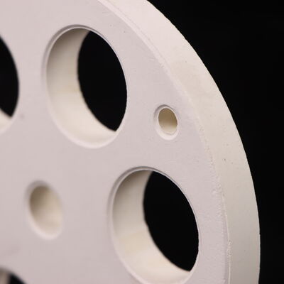 সাধারণত ১৫ শতাংশের কম পোরোসিটি উচ্চ তাপমাত্রা মালাইট সিরামিক তাপ পরিচালনা এবং দীর্ঘমেয়াদী নির্ভরযোগ্যতার জন্য ডিজাইন করা হয়েছে