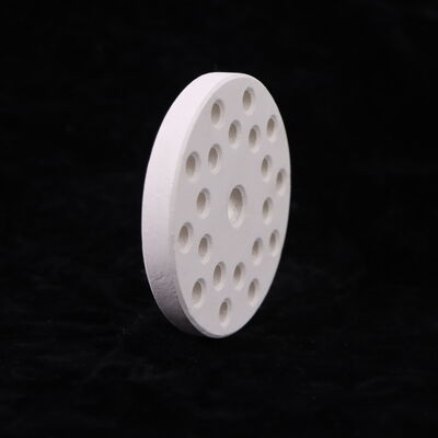 উন্নত মালাইট সিরামিক উপাদান ঘনত্ব ২.২ থেকে ২.৪ Gcm3 চমৎকার রাসায়নিক প্রতিরোধের এবং তাপ স্থায়িত্ব প্রদান করে