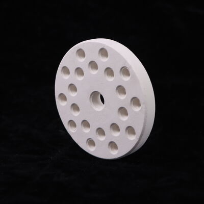 উন্নত মালাইট সিরামিক উপাদান ঘনত্ব ২.২ থেকে ২.৪ Gcm3 চমৎকার রাসায়নিক প্রতিরোধের এবং তাপ স্থায়িত্ব প্রদান করে