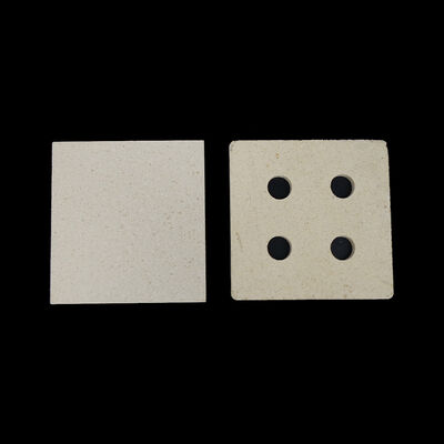 হোয়াইট কর্ডিওরাইট মালাইট ফার্ম শেল্ফ ফার্ম ফার্মিং শেল্ফ উন্নত তাপীয় শক প্রতিরোধের এবং দীর্ঘায়ু জন্য ডিজাইন করা