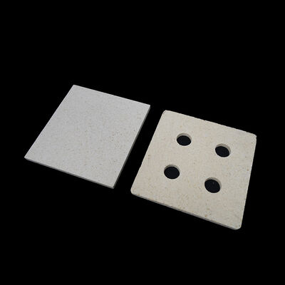 হোয়াইট কর্ডিওরাইট মালাইট ফার্ম শেল্ফ ফার্ম ফার্মিং শেল্ফ উন্নত তাপীয় শক প্রতিরোধের এবং দীর্ঘায়ু জন্য ডিজাইন করা