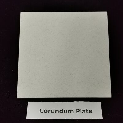 চুল্লি শেল্ফ কোরন্ডাম চুল্লি শেল্ফ ফ্লেক্সুরাল শক্তি সহ 45 এমপিএ মসৃণ পৃষ্ঠ শেষ চুল্লি অপারেশন এবং দীর্ঘায়ু নিশ্চিত