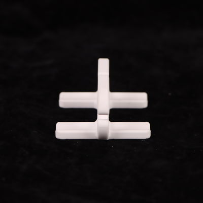 হোয়াইট অ্যালুমিনিয়াম অক্সাইড সিরামিক ফ্লেক্সুরাল শক্তি 200-400 এমপিএ এবং তাপীয় সম্প্রসারণ উচ্চ তাপমাত্রা অ্যাপ্লিকেশনের জন্য 8.9 X 10-6 / কে