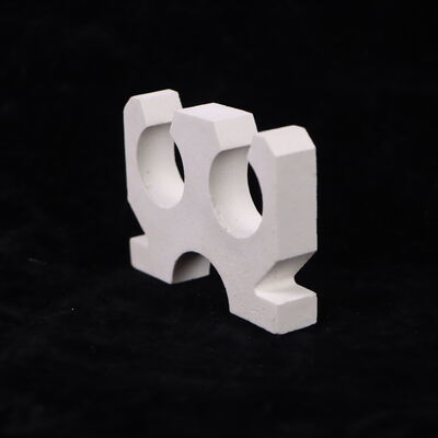 প্রসার্য শক্তি 200 থেকে 400 এমপিএ অ্যালুমিনিয়াম সিরামিক পণ্য যা তাপ পরিবাহিতা 25 থেকে 35 ওয়াট প্রতি মিটার কেলভিনের জন্য ডিজাইন করা হয়েছে