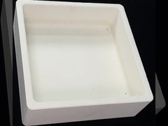 ইন্ডাস্ট্রিয়াল সেটিংসে বর্ধিত স্থায়িত্বের জন্য মসৃণ পৃষ্ঠতল রেফ্র্যাক্টরি স্যাগার